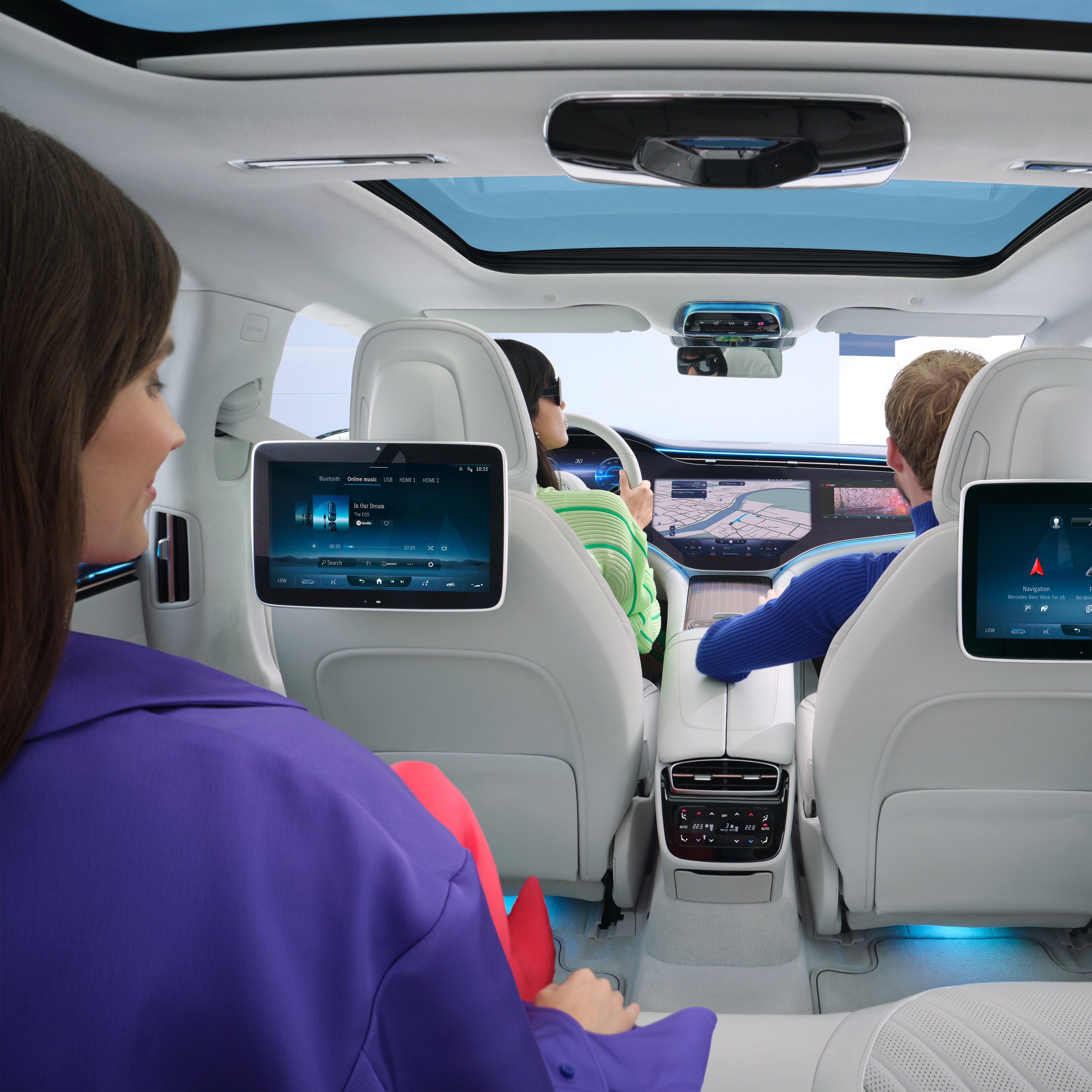 Multimedia und Entertainment in einem Mercedes-Benz.