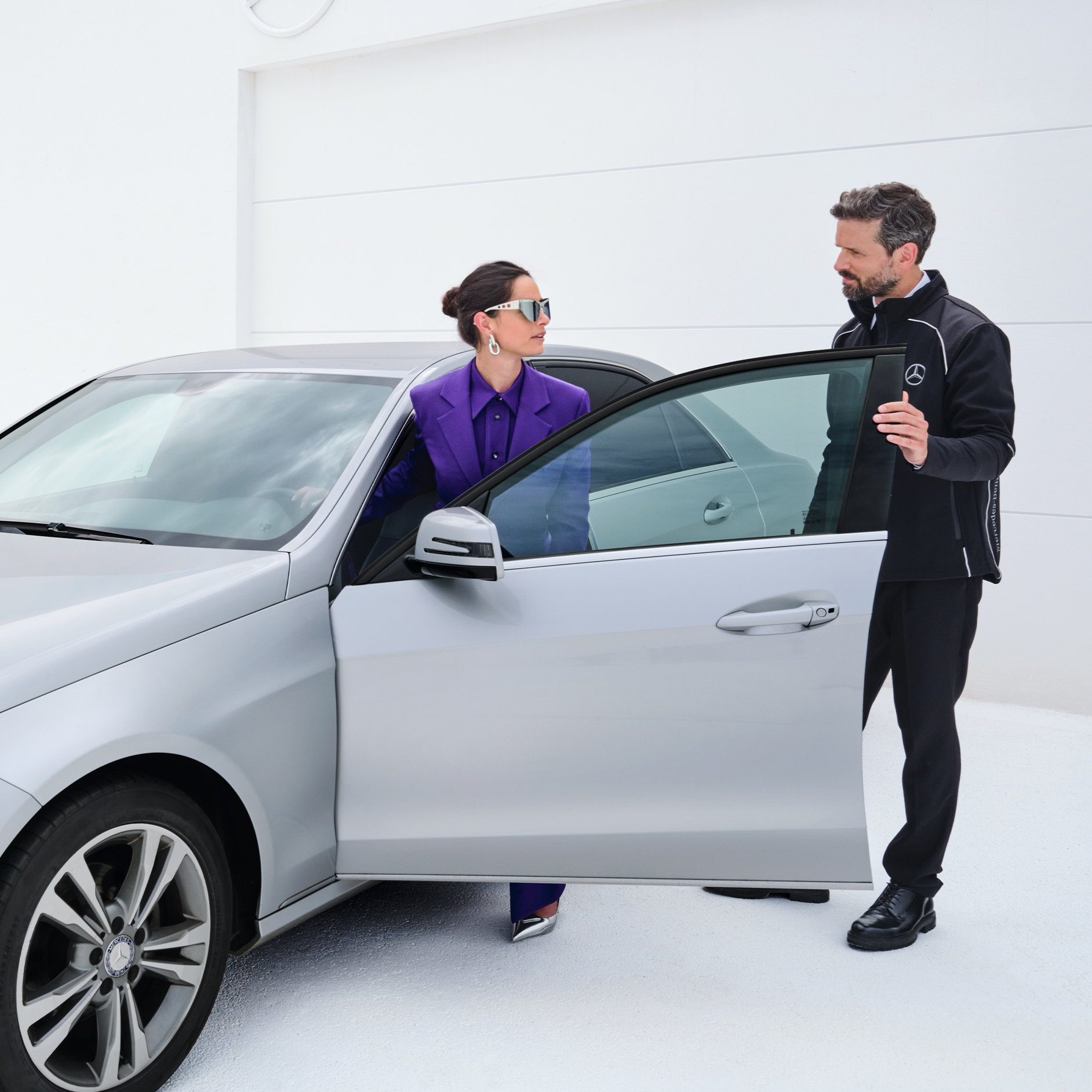 Einstellung Service App | Service App | Mercedes-Benz Die Einstellung der Mercedes-Benz Service App.