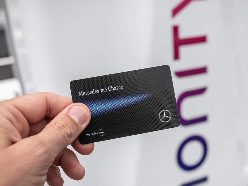 Mercedes-Benz EQS: Mercedes me Charge