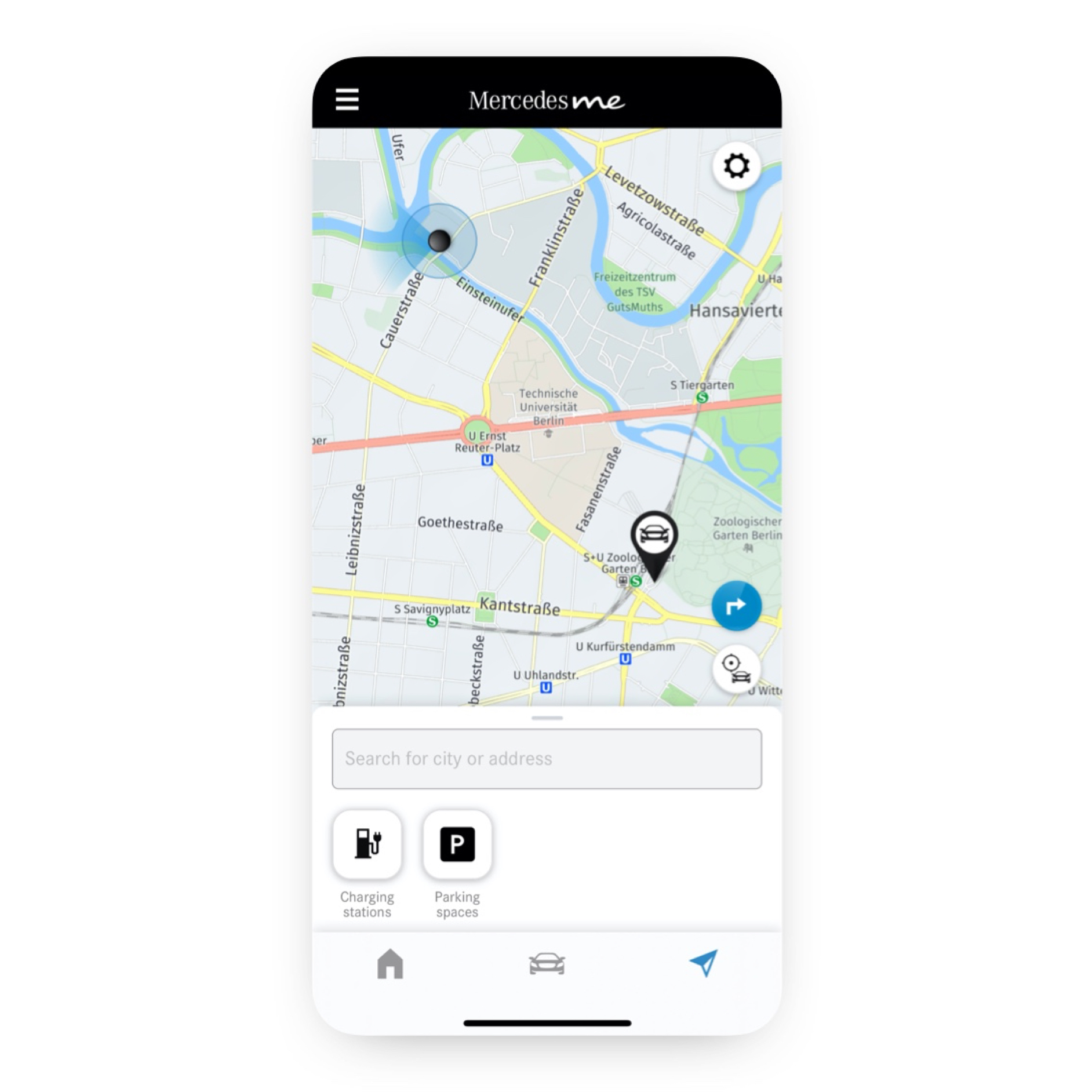 Auf einem Smartphone wird der Fahrzeugstandort in der Mercedes me App angezeigt. Auf einem Smartphone wird der Fahrzeugstandort in der Mercedes me App angezeigt.
